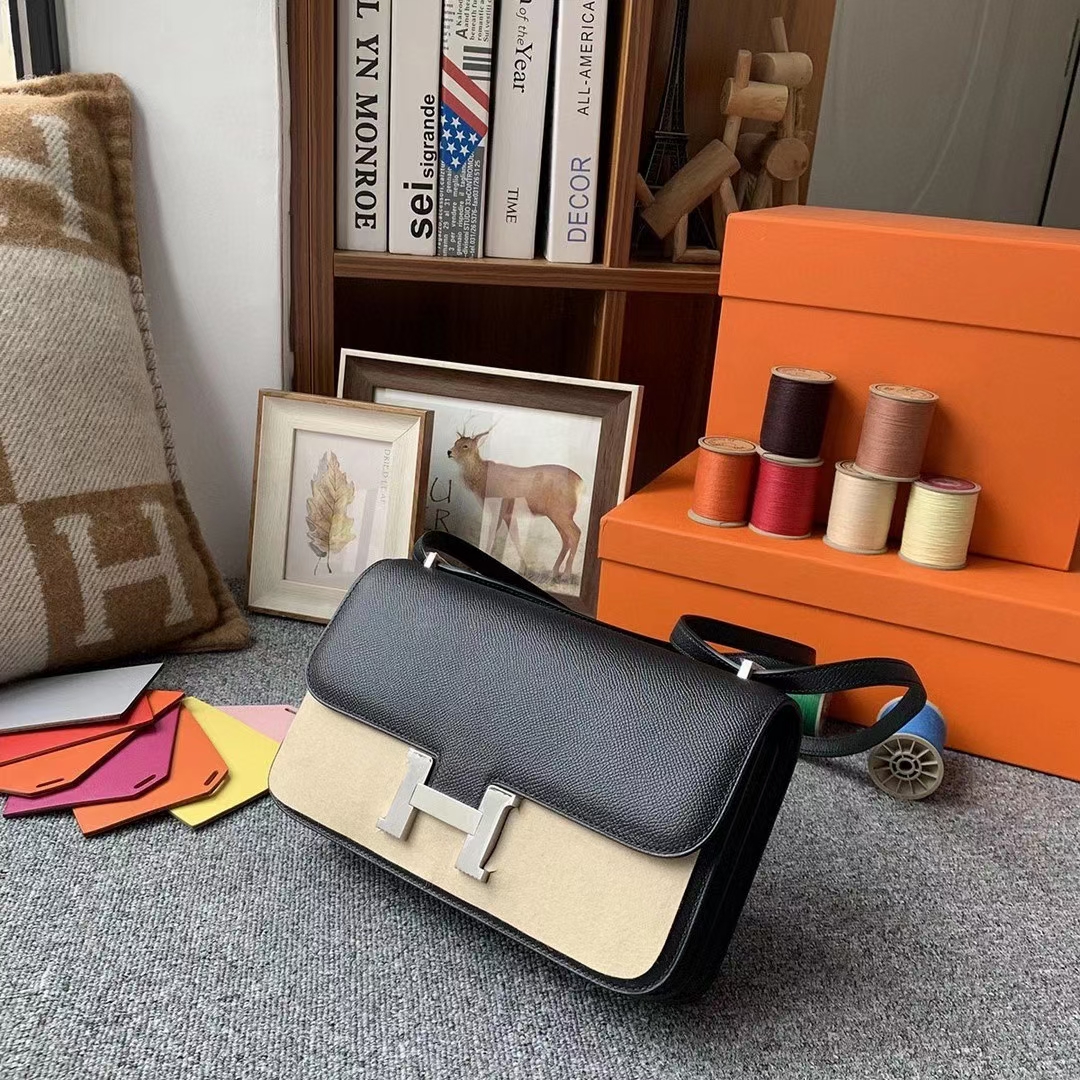 Hermès（爱马仕）CK89黑色 原厂御用顶级Epsom 皮 Constance 26 银扣