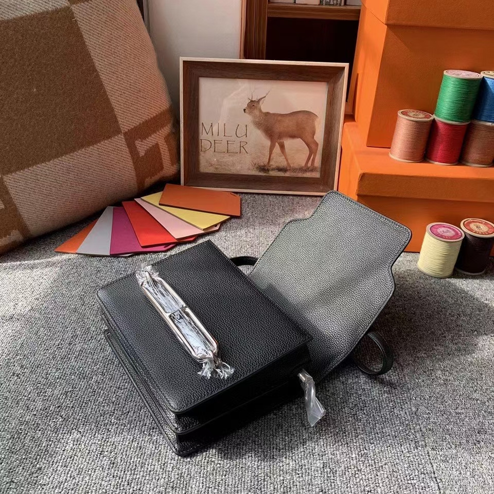 Hermès（爱马仕）CK89黑色 原厂御用顶级Ever Color 皮 Roulis 19 银扣