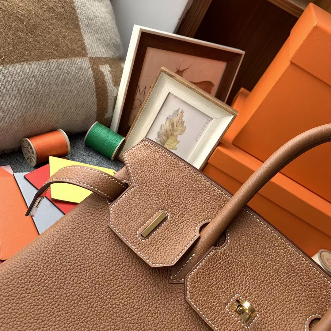 Hermès（爱马仕）Birkin 铂金包 金棕色 原厂御用顶级小牛皮 金扣 30cm 现货
