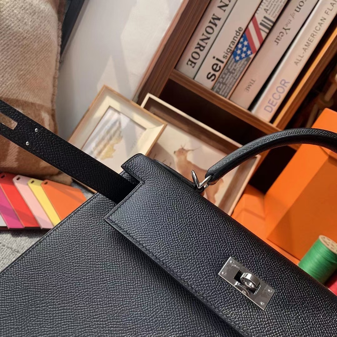 Hermès（爱马仕）Kelly 凯莉包 CK89 黑色 原厂御用顶级Epsom 皮 28 外缝 金扣 银扣 现货