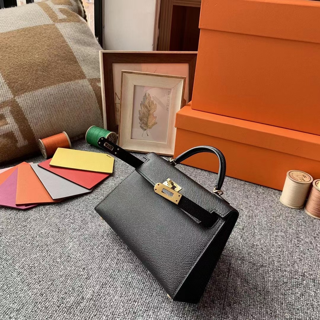 Hermès（爱马仕）Mini Kelly 迷你凯莉 CK89黑色 原厂御用顶级Epsom皮 二代 金扣 银扣 现货