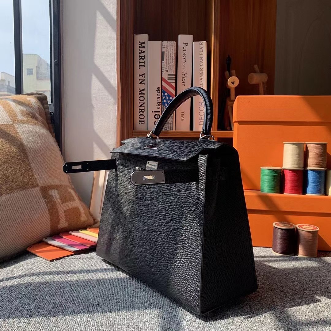 Hermès（爱马仕）Kelly 凯莉包 CK89 黑色 原厂御用顶级Epsom 皮 28 外缝 金扣 银扣 现货