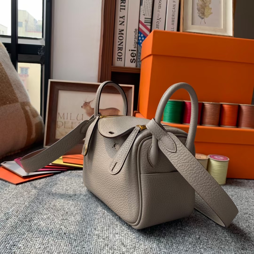 Hermès（爱马仕）Mini Lindy 迷你琳迪 M8沥青灰 原厂御用顶级TC皮 金扣