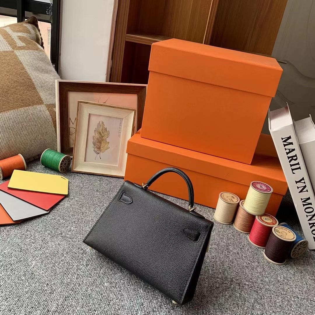 Hermès（爱马仕）Mini Kelly 迷你凯莉 CK89黑色 原厂御用顶级Epsom皮 二代 金扣 银扣 现货