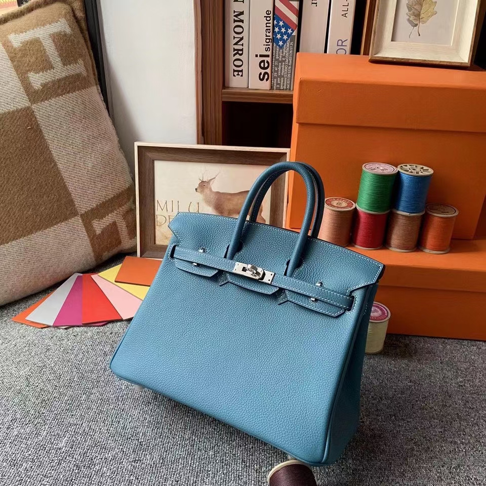 Hermès（爱马仕）Birkin 铂金包 牛仔蓝 原厂御用顶级小牛皮 银扣 30cm 现货