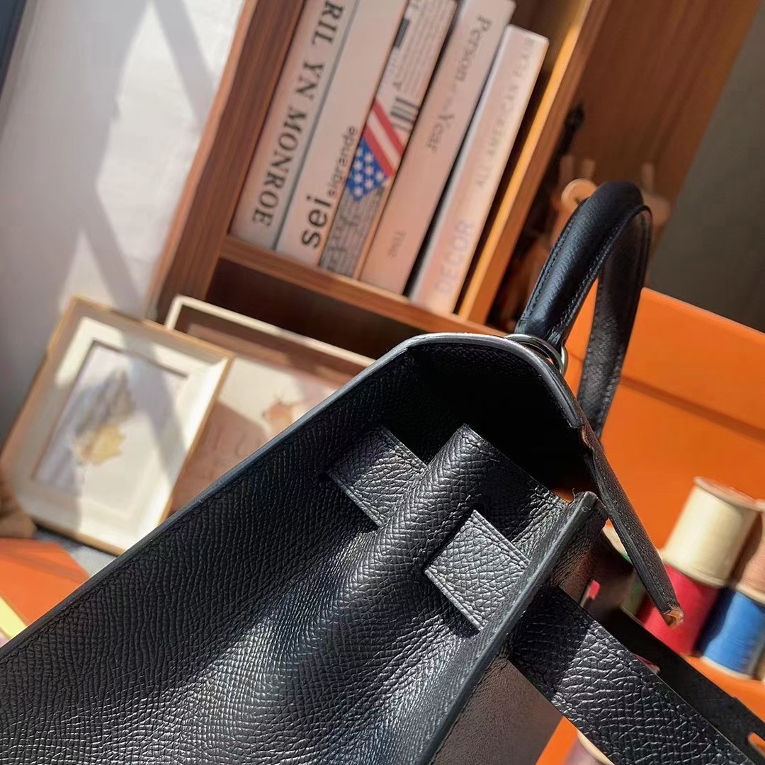Hermès（爱马仕）Kelly 凯莉包 黑色 原厂御用顶级Epsom 皮 28 外缝 金扣 银扣 现货
