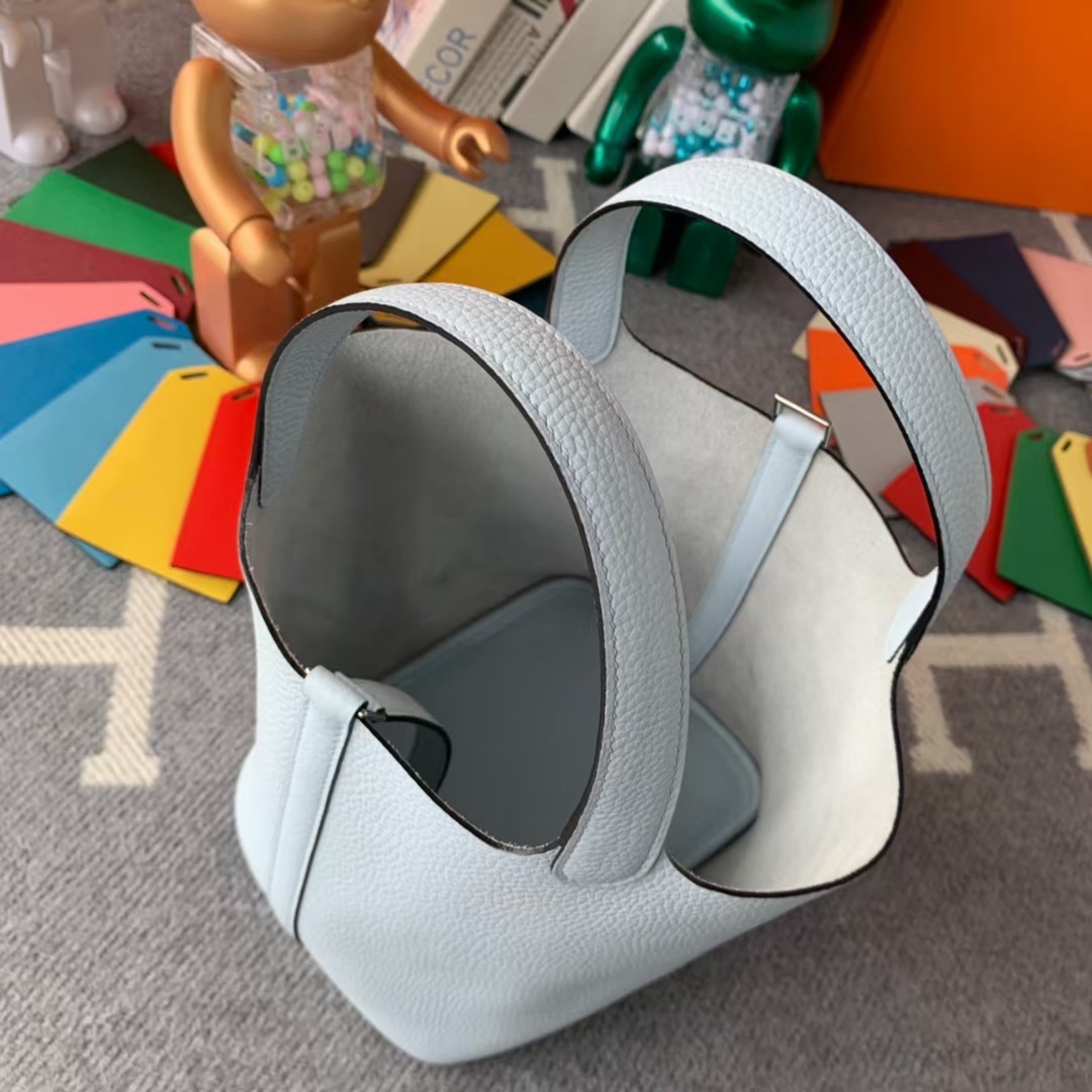 Hermès（爱马仕）Picotin Lock 菜篮子 圣杯蓝 原厂御用顶级TC皮 18cm 银扣
