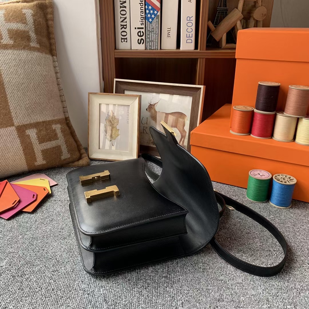 Hermès（爱马仕）Constance 空姐包 CK89黑色 原厂御用顶级Box 皮 19 金扣 现货