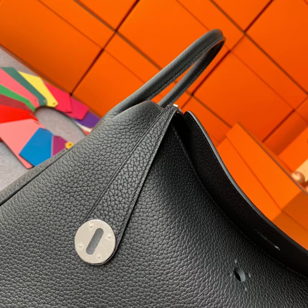 Hermès（爱马仕）Lindy 琳迪包 CK89黑色 原厂御用顶级TC皮  银扣 30cm  现货