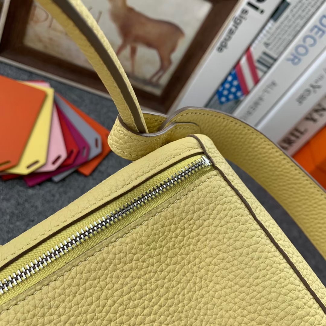 Hermès（爱马仕） Lindy 琳迪包 小鸡黄 原厂御用顶级TC 皮 银扣 26cm