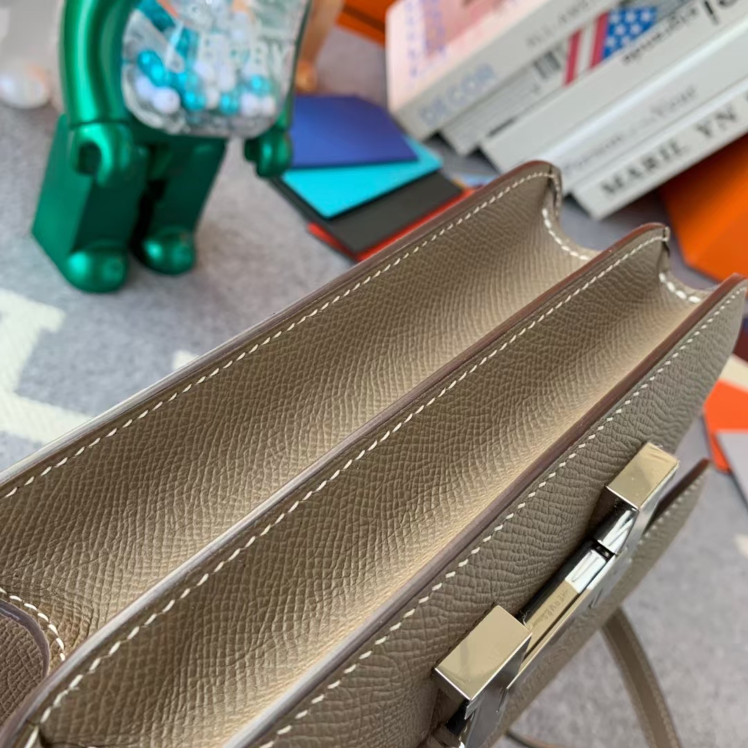 Hermès（爱马仕）Constance 空姐包 CK18 大象灰 原厂御用顶级Epsom皮 19 银扣 现货