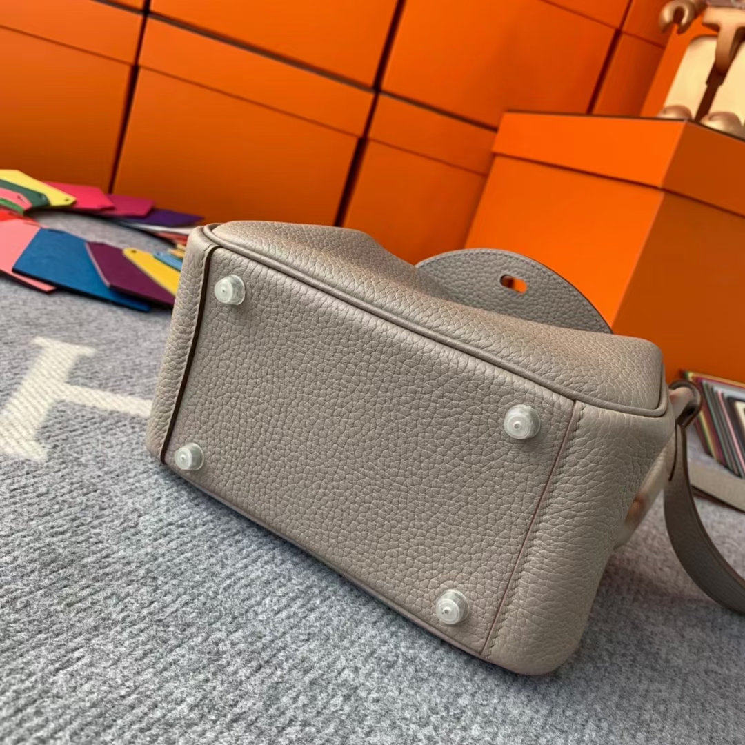 Hermès（爱马仕）Mini Lindy 迷你琳迪 M8沥青灰 原厂御用顶级Tc皮 银扣 现货