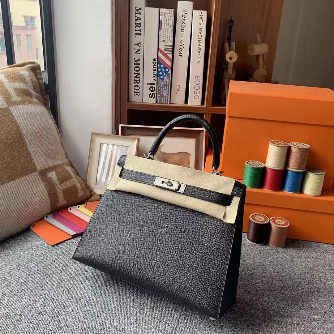 Hermès（爱马仕）Kelly 凯莉包 黑色 原厂御用顶级Epsom 皮 28 外缝 金扣 银扣 现货