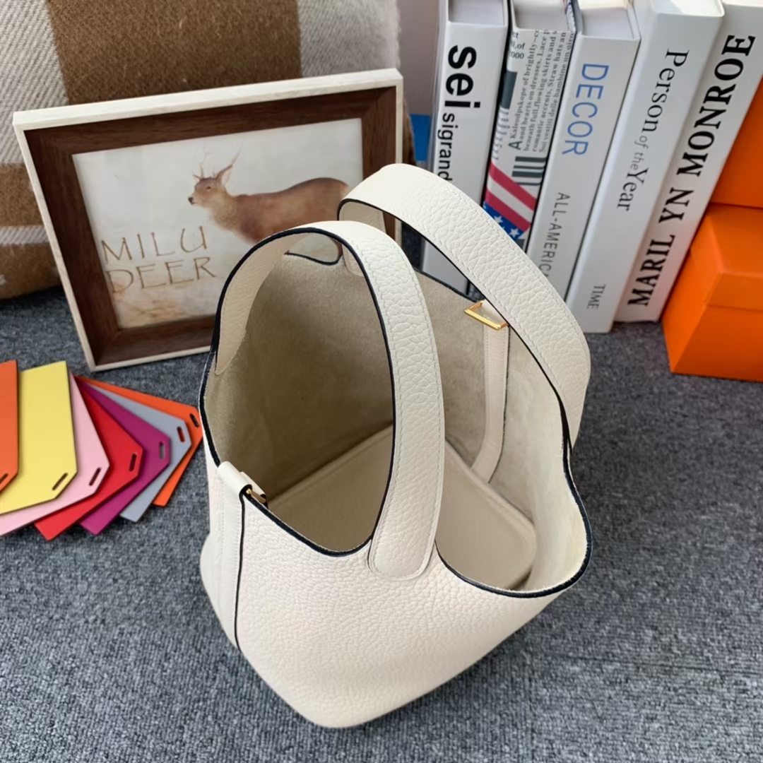 Hermès（爱马仕）Picotin Lock 菜篮子 奶油白 原厂御用顶级TC 皮 18cm 金扣 现货