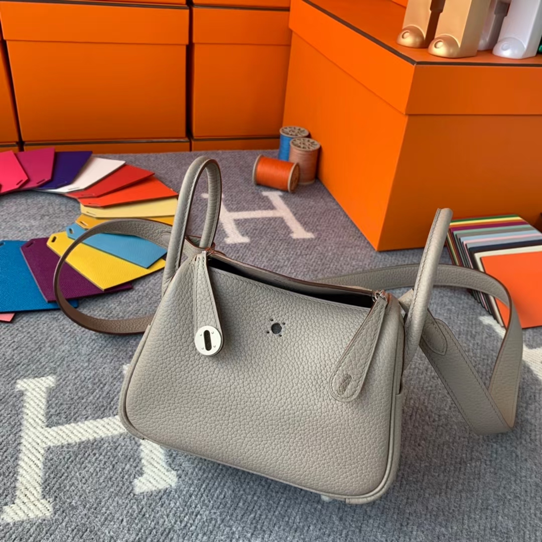Hermès（爱马仕）Mini Lindy 迷你琳迪 M8沥青灰 原厂御用顶级Tc皮 银扣 现货