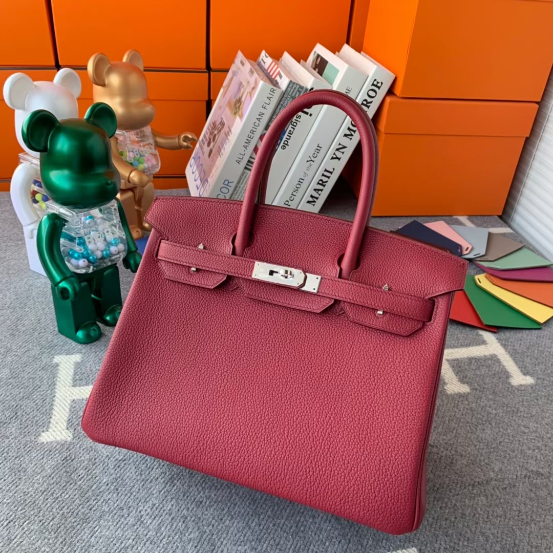 Hermès（爱马仕）Birkin 铂金包 石榴红 原厂御用顶级小牛皮 金扣 30cm 现货