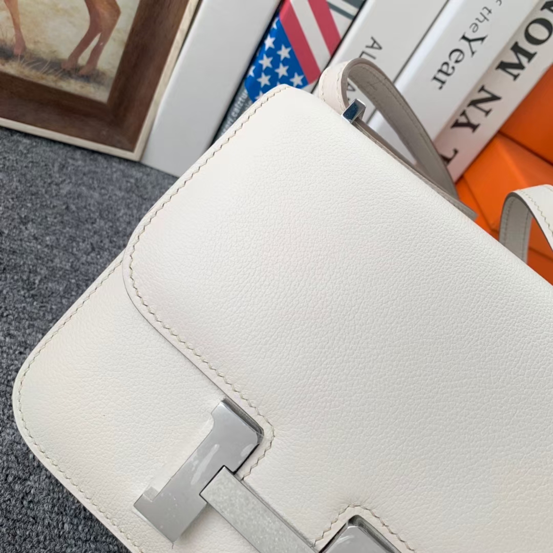 Hermès（爱马仕）Constance 康斯坦斯 冰川白 原厂御用顶级Ever Color 皮 19 银扣