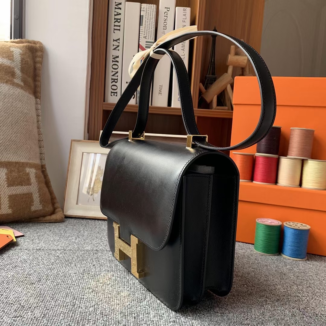 Hermès（爱马仕）Constance 空姐包 CK89黑色 原厂御用顶级Box 皮 19 金扣 现货