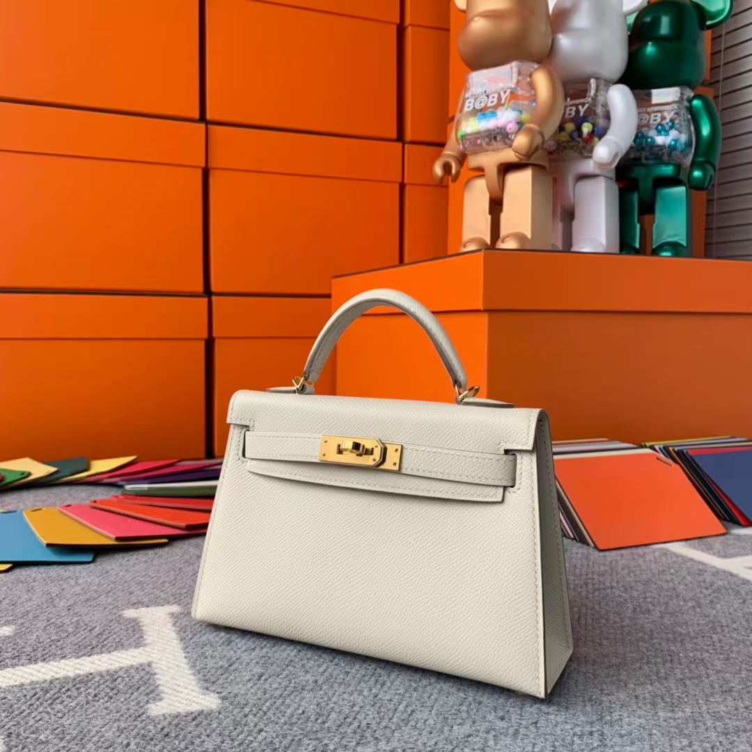 Hermès（爱马仕）Mini Kelly 迷你凯莉 奶昔白 原厂御用顶级Epsom 皮 二代 金扣 现货