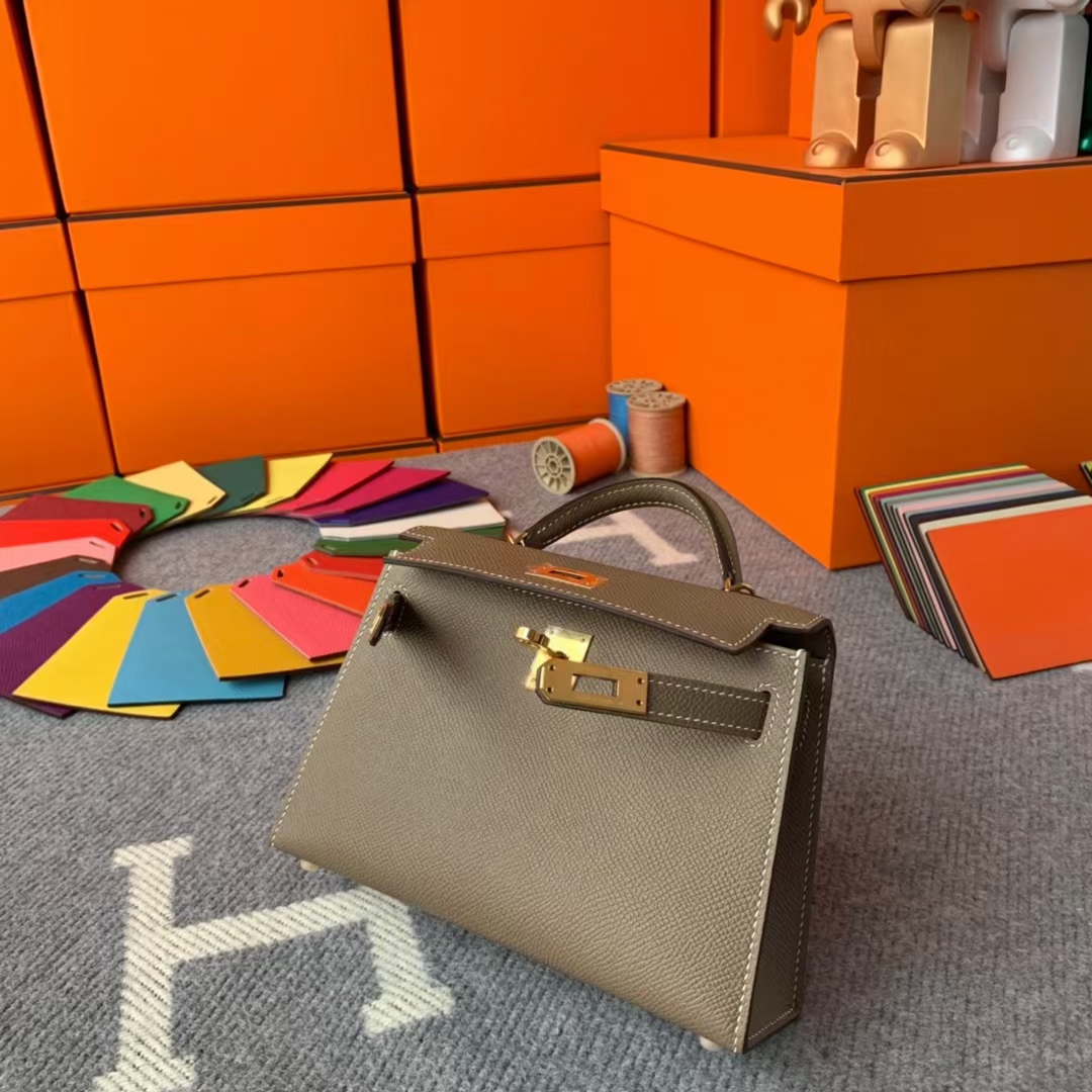 Hermès（爱马仕）Mini Kelly 迷你凯莉 CK18大象灰 原厂御用顶级Epsom 皮 二代 金扣 现货