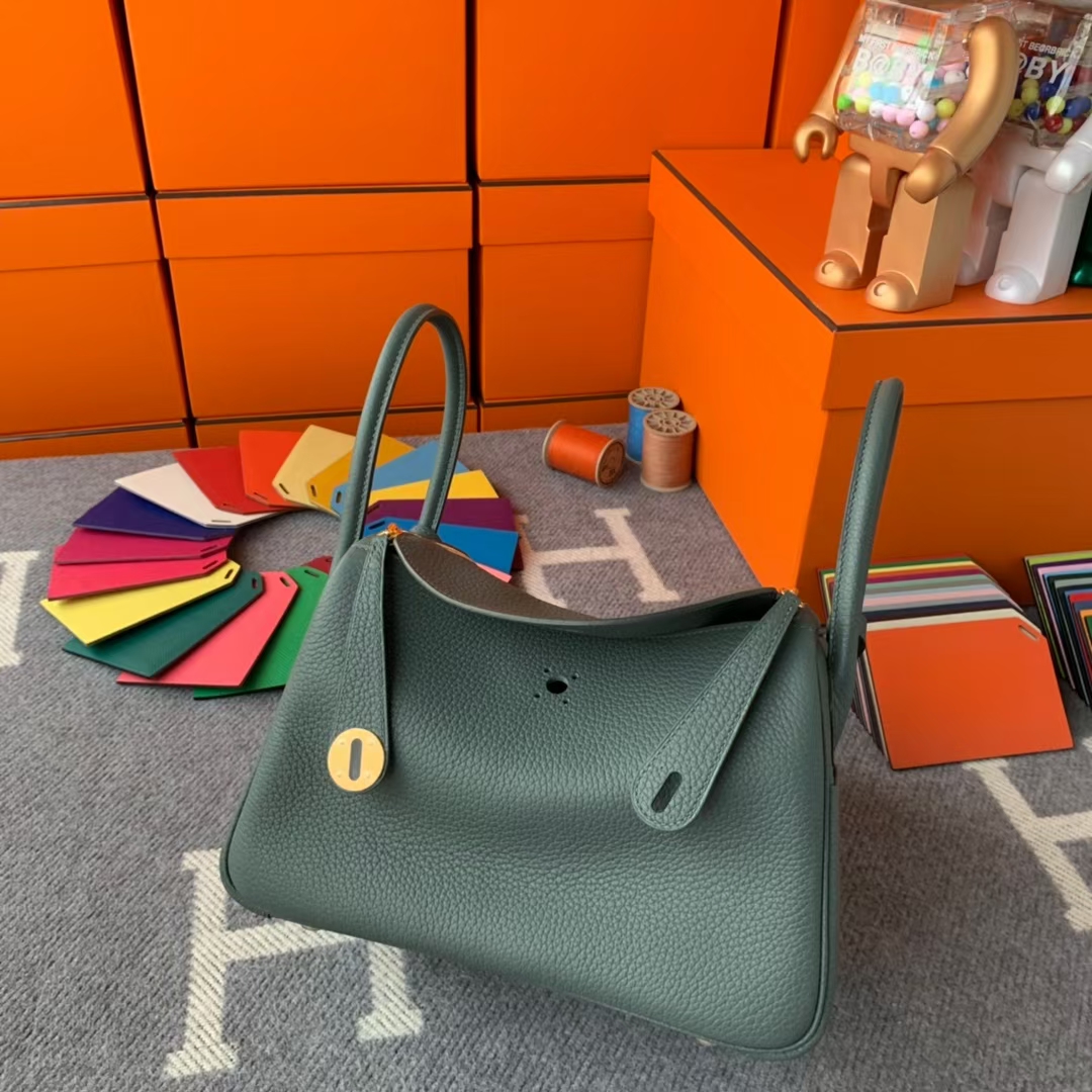 Hermès（爱马仕）Lindy 琳迪包 杏绿色 原厂御用顶级TC皮 金扣 26cm 现货