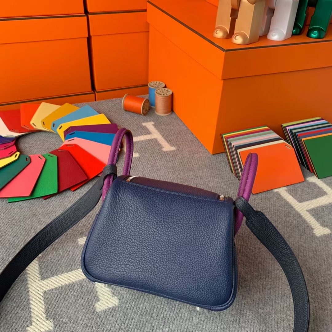 Hermès（爱马仕）Mini Lindy 迷你琳迪 宝石蓝拼午夜蓝拼海葵紫 原厂御用顶级小牛皮 银扣
