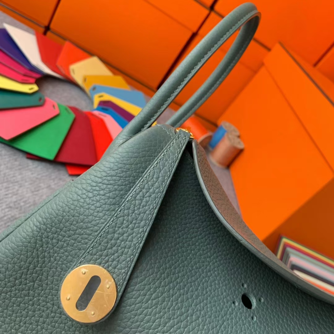 Hermès（爱马仕）Lindy 琳迪包 杏绿色 原厂御用顶级TC皮 金扣 26cm 现货