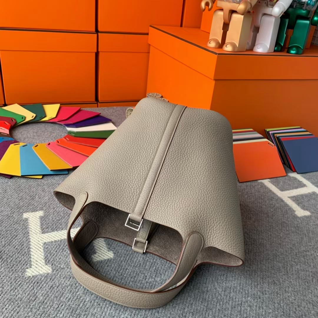 Hermès（爱马仕）Picotin Lock 菜篮包 M8 沥青灰 原厂御用顶级TC 皮 银扣 18cm