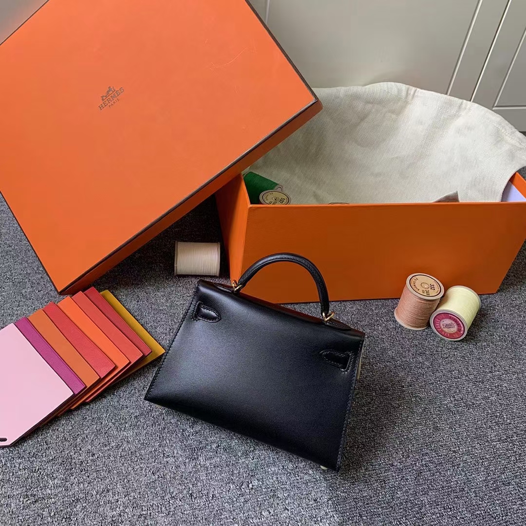 Hermès（爱马仕）Mini Kelly 迷你凯莉 CK89 黑色 原厂御用顶级Box皮 金扣 二代