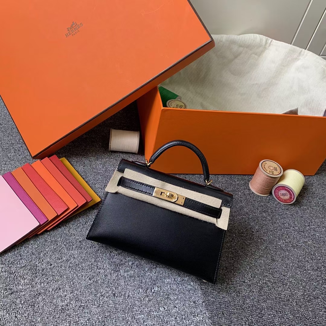 Hermès（爱马仕）Mini Kelly 迷你凯莉 CK89 黑色 原厂御用顶级Box皮 金扣 二代