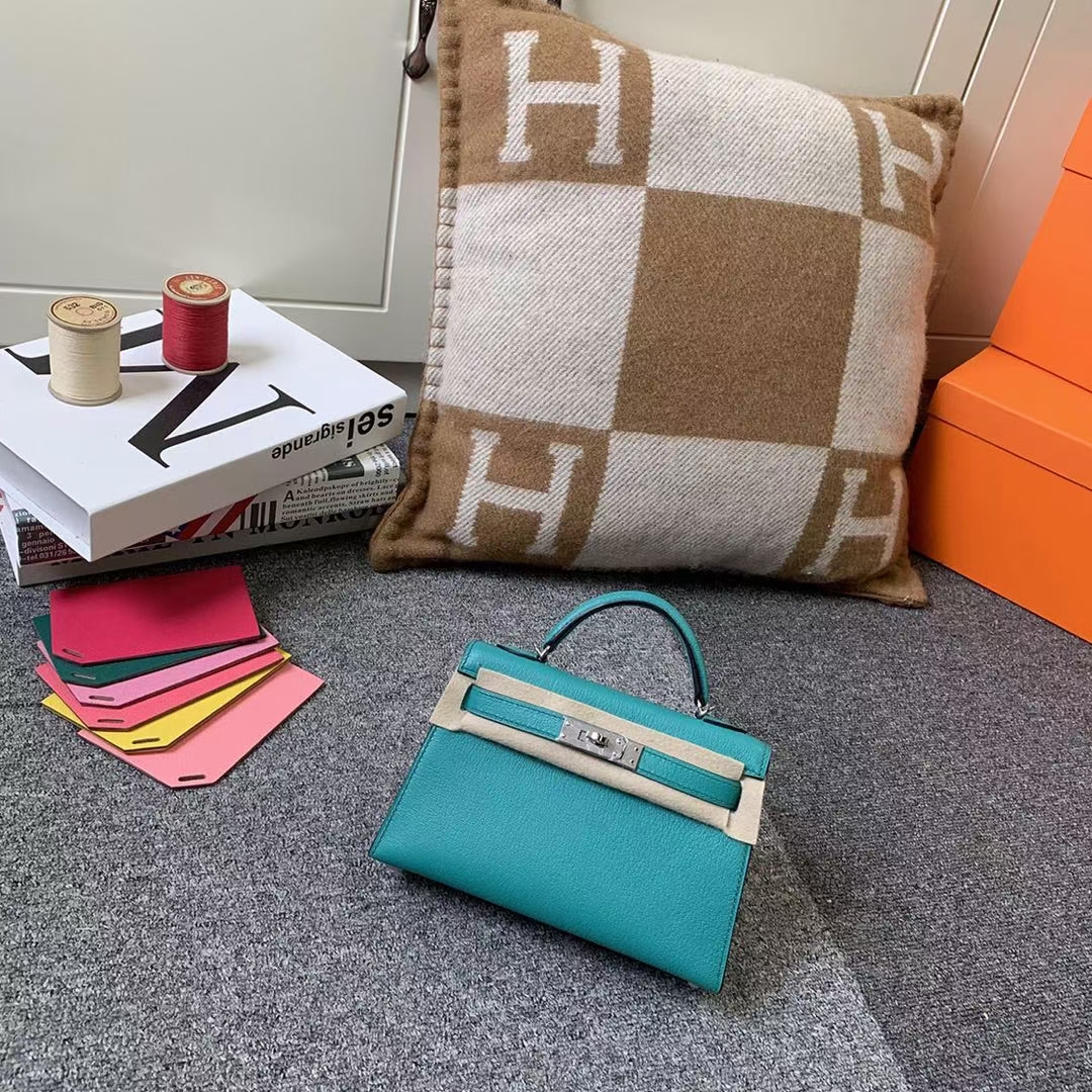 Hermès（爱马仕）Mini Kelly 迷你凯莉 U1 罗威纳绿 原厂御用顶级山羊皮 银扣 二代