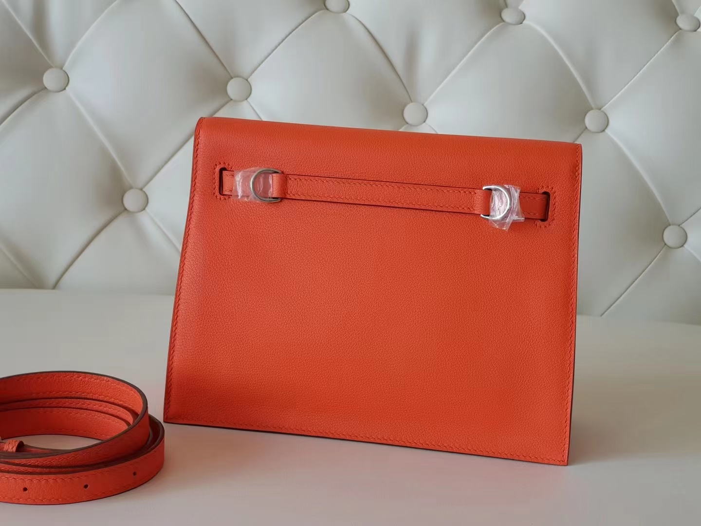Hermès（爱马仕）Kelly danse 跳舞包 Evercolor皮 罂粟橙色 银扣