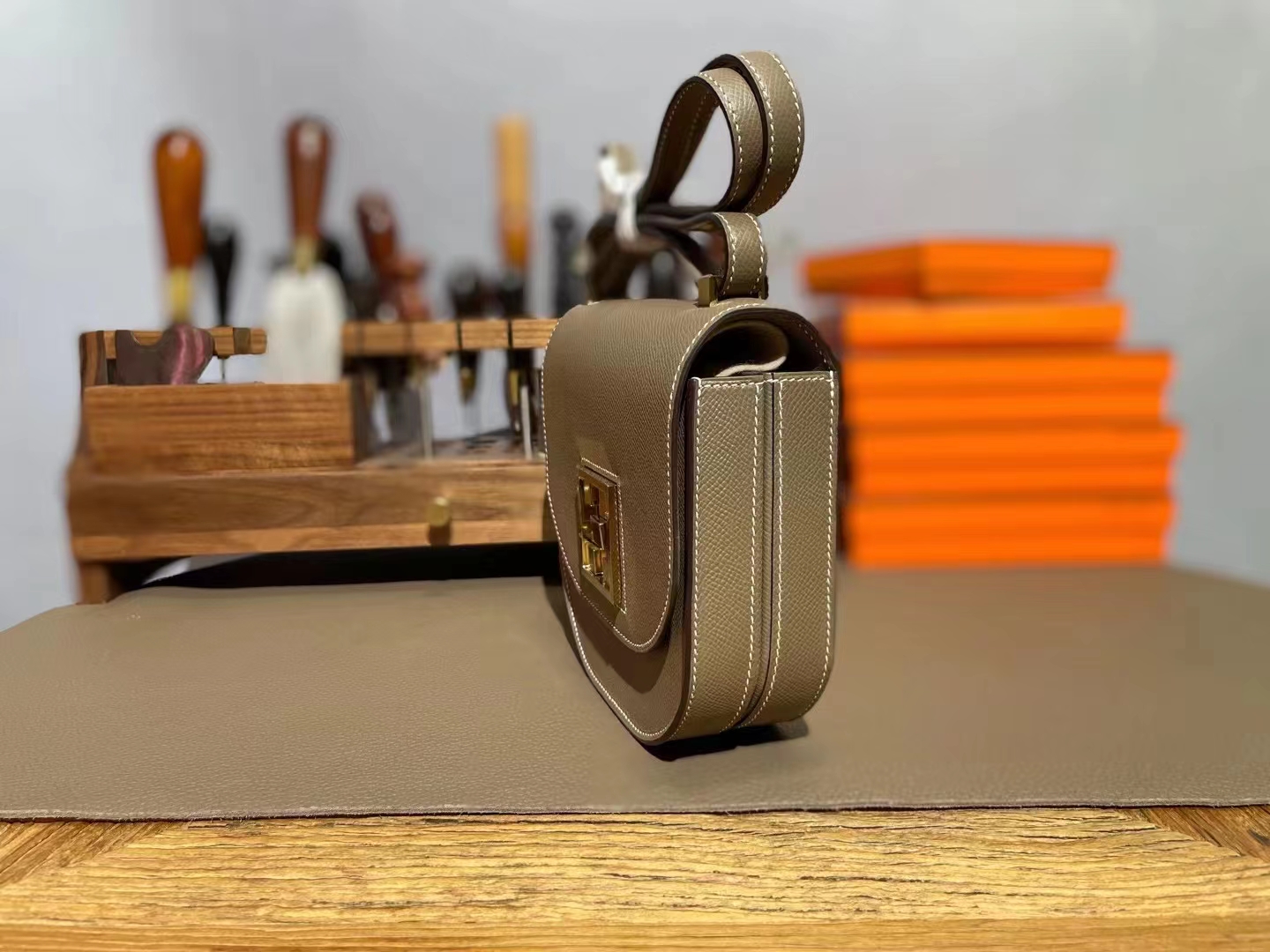 Hermès（爱马仕）马赛克 大象灰 Epsom 掌纹皮 金扣 17cm