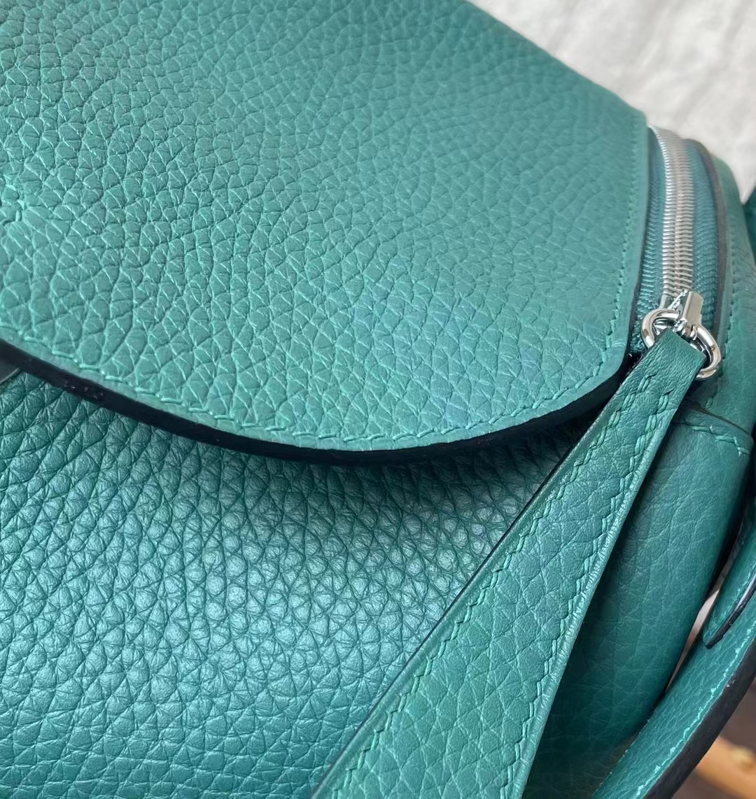 Hermès（爱马仕）Lindy 琳迪包 孔雀绿 TC大牛皮 银扣 26cm
