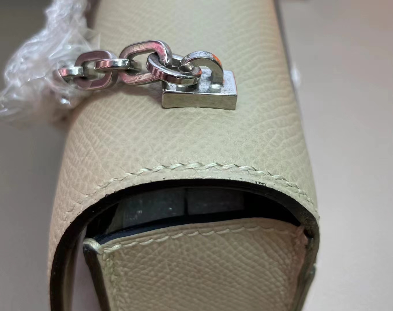 Hermès（爱马仕）Verrou 手枪包 风衣灰 Epsom皮 银扣