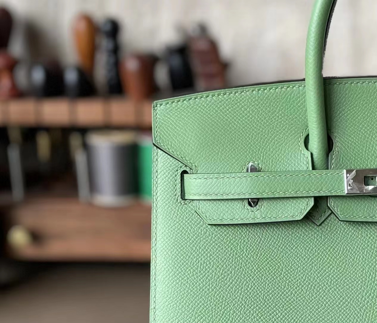 Hermès（爱马仕）Birkin 铂金包 牛油果绿 EP掌纹皮 外缝 银扣 25cm