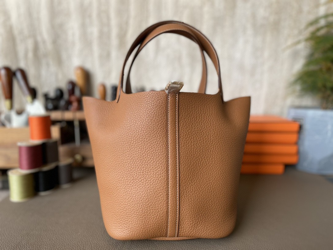 Hermès（爱马仕）Picotin 菜篮子 金棕色 TC大牛皮 金扣 22cm