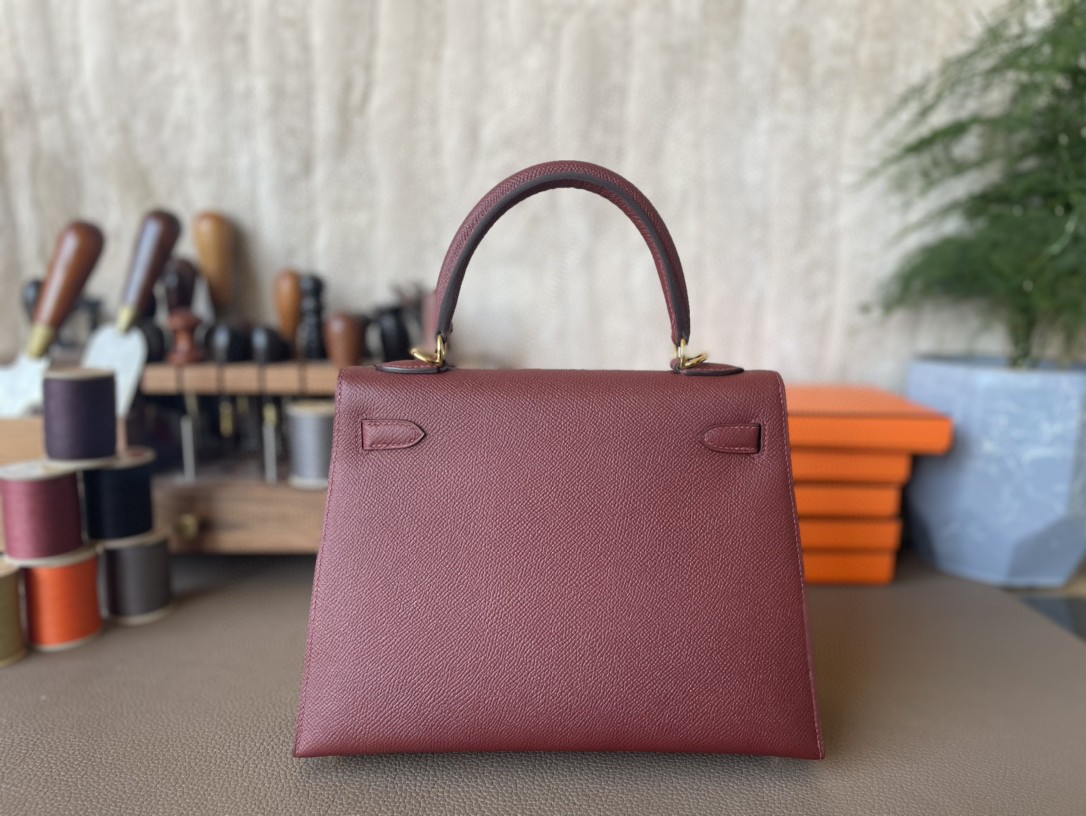 Hermès（爱马仕）Kelly 凯莉包 爱马仕红 EP 掌纹皮 金扣 25cm