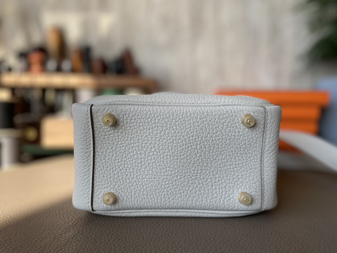 Hermès（爱马仕）Mini lindy 迷你琳迪包 珍珠灰 TC大牛皮 金扣 20cm