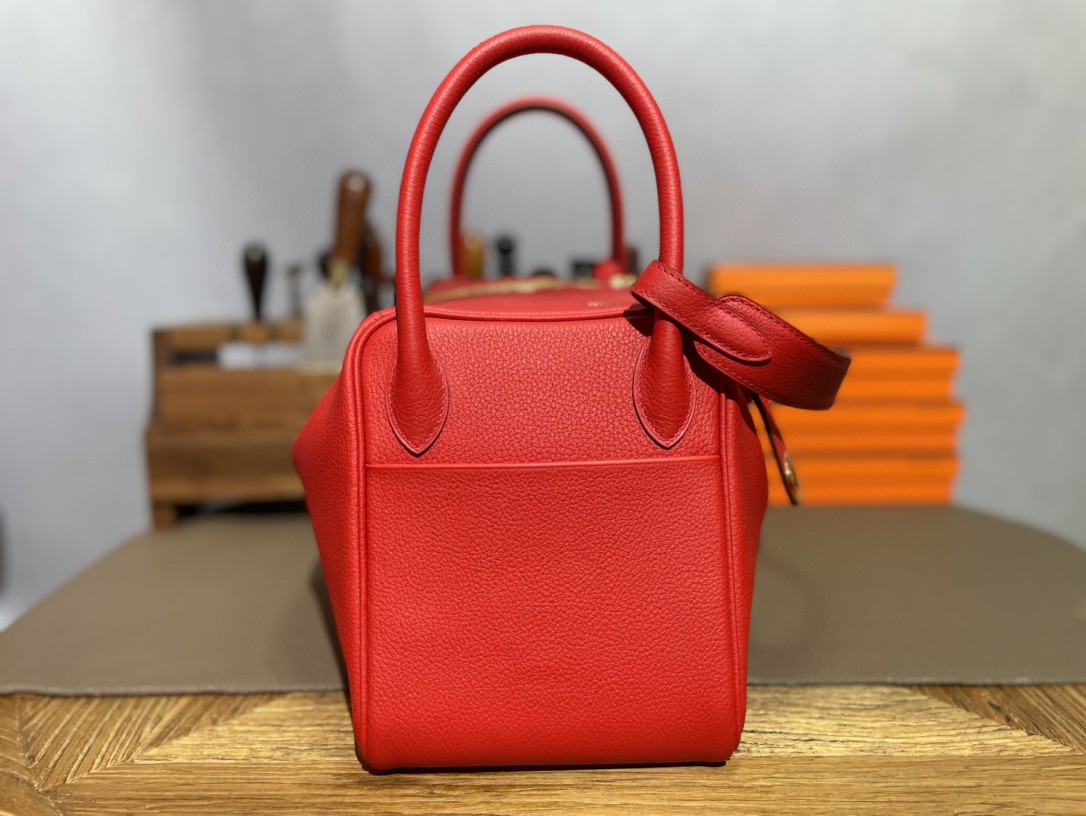 Hermès（爱马仕）Lindy 琳迪包 番茄红 TOGO顶级小牛皮 金扣 30cm