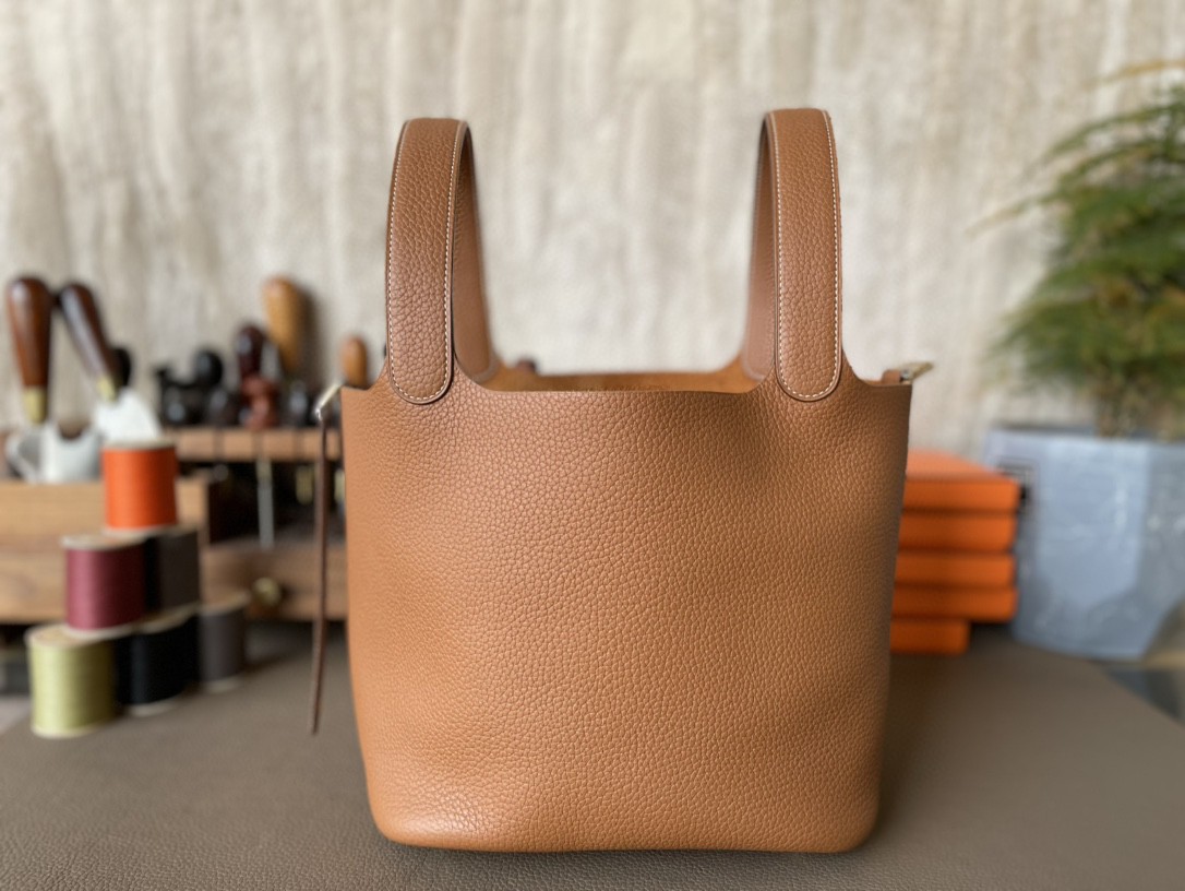 Hermès（爱马仕）Picotin 菜篮子 金棕色 TC大牛皮 金扣 22cm