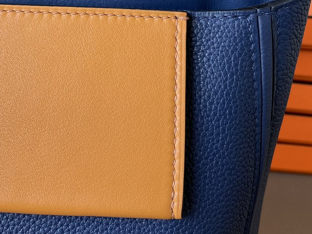 Hermès（爱马仕）2424 宝石蓝 拼 芝麻色 EC皮 银扣