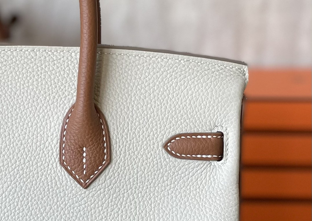 Hermès（爱马仕）Birkin 铂金包 奶昔白拼金棕色 TOGO 顶级小牛皮 金扣 25cm