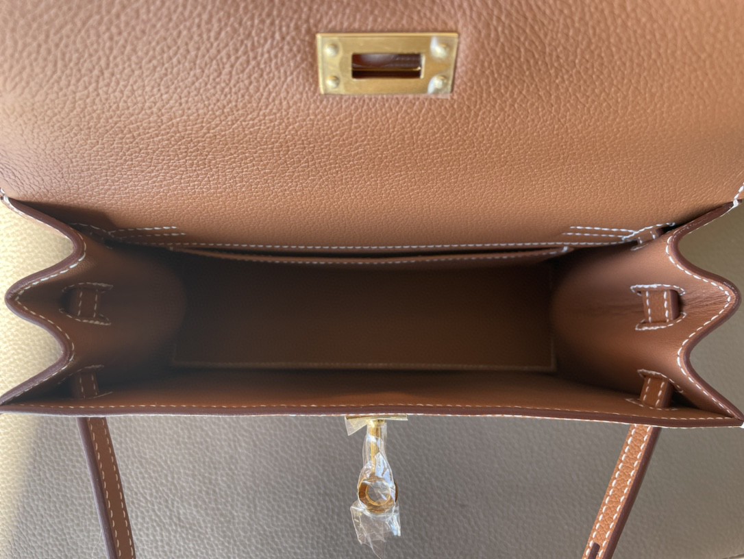 Hermès（爱马仕）Kelly danse 跳舞包 金棕色 EC皮 金扣