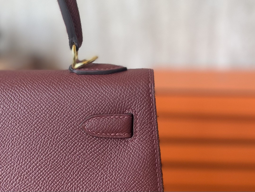 Hermès（爱马仕）Kelly 凯莉包 爱马仕红 EP 掌纹皮 金扣 25cm