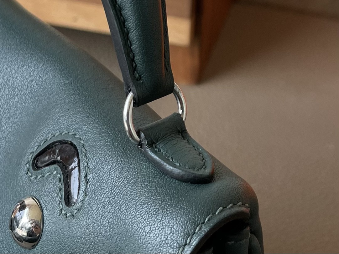 Hermès（爱马仕）Kelly doll 娃娃包 墨绿色 拼 黑色 亮美洲鳄鱼 拼 Swift  银扣