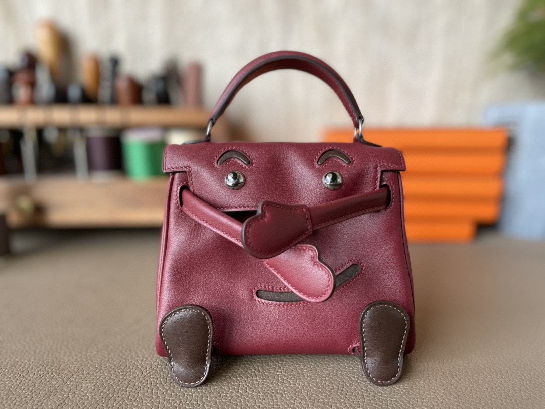 Hermès（爱马仕）Kelly doll 娃娃包 石榴红 拼 深咖色 亮美洲鳄鱼 拼 Swift  银扣