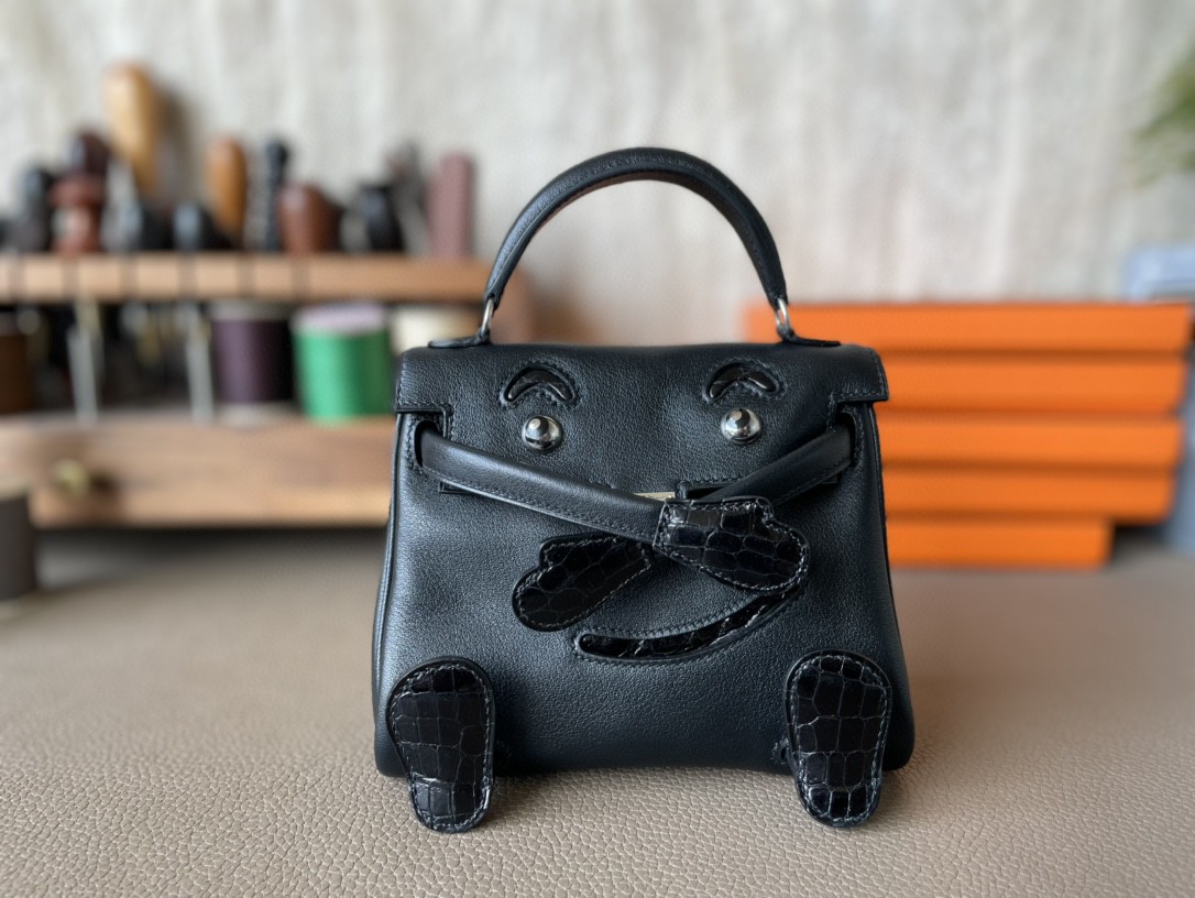 Hermès（爱马仕）Kelly doll 娃娃包 黑色 亮美洲鳄鱼 拼 Swift  银扣