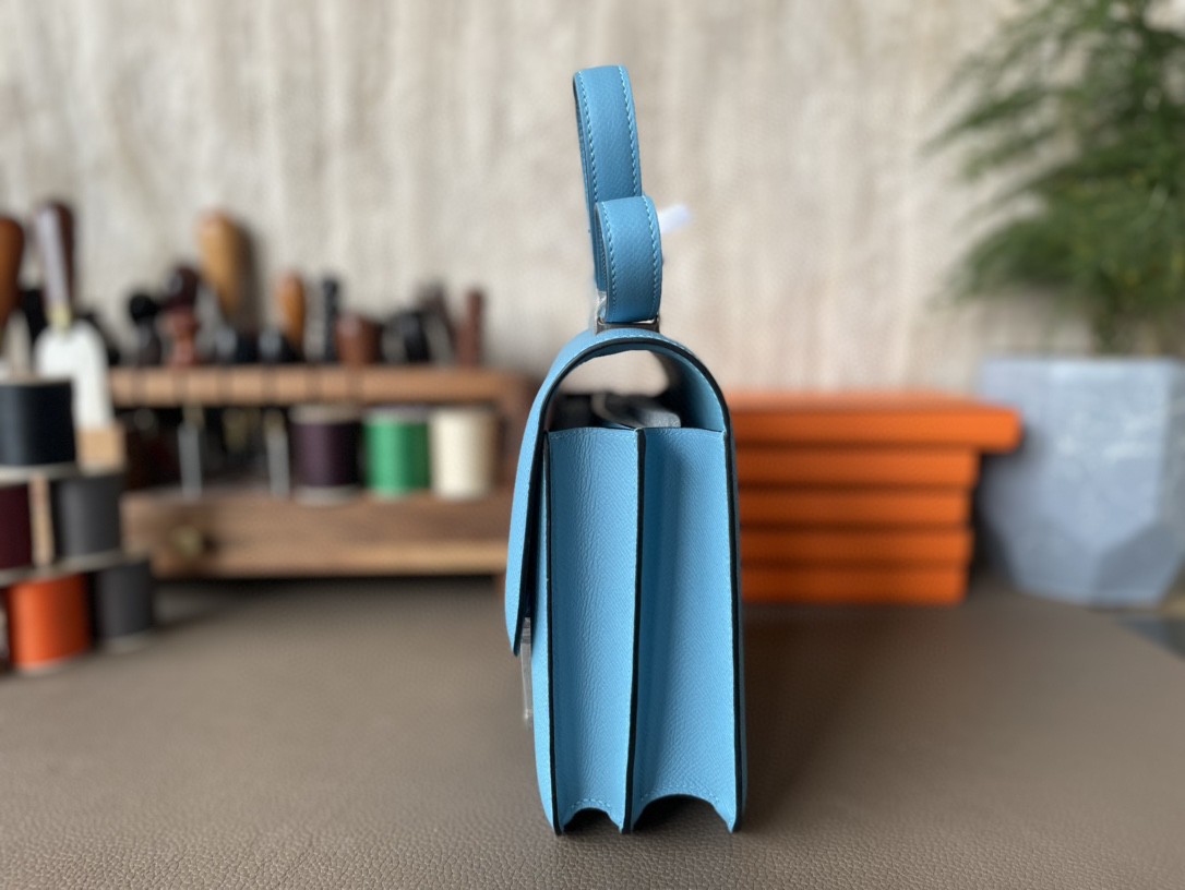 Hermès（爱马仕）Constance 小康 北方蓝 Epsom 掌纹皮 银扣 24cm