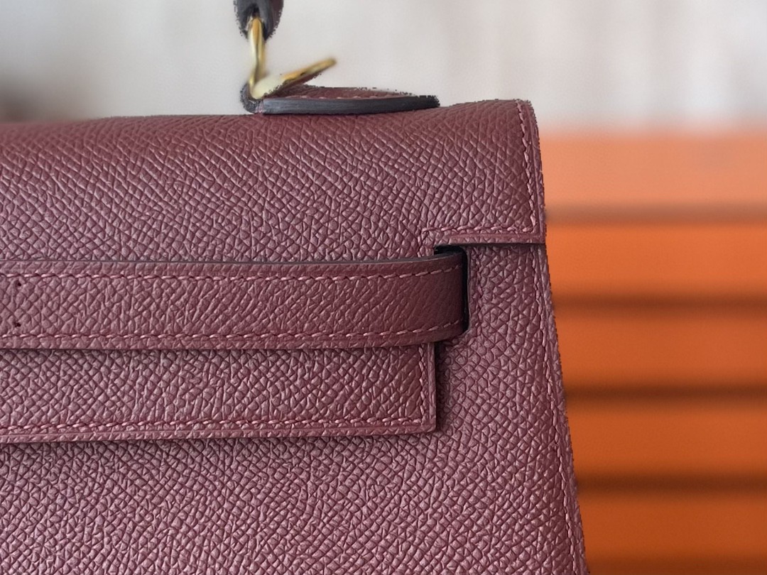 Hermès（爱马仕）Kelly 凯莉包 爱马仕红 EP 掌纹皮 金扣 25cm